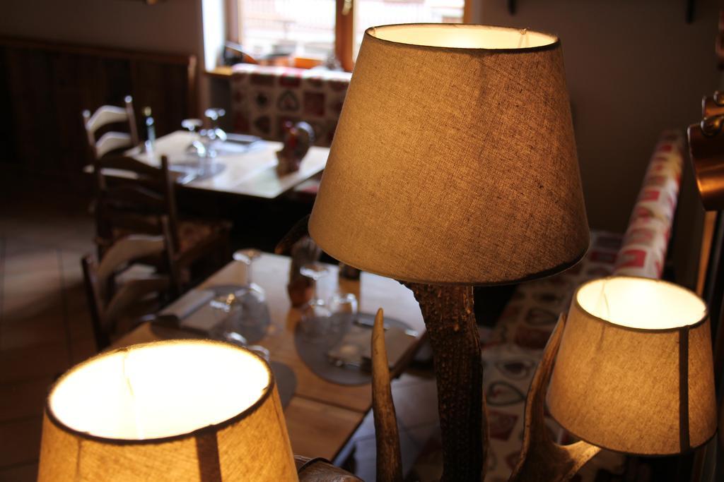 Mont Velan Chambres & Restaurant Saint-Oyen Eksteriør billede